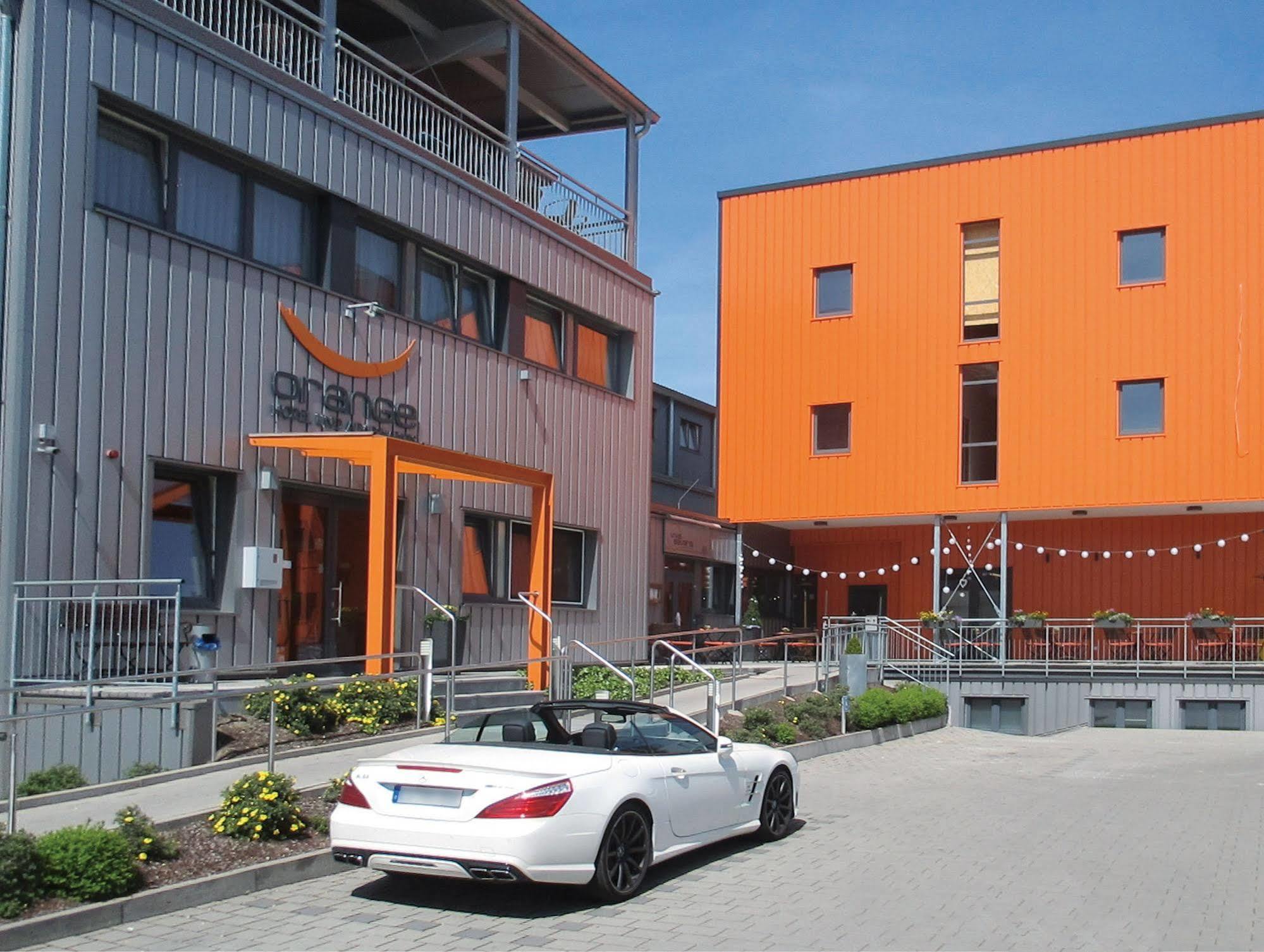 Orange Hotel Und Apartments Neu-Ulm Εξωτερικό φωτογραφία