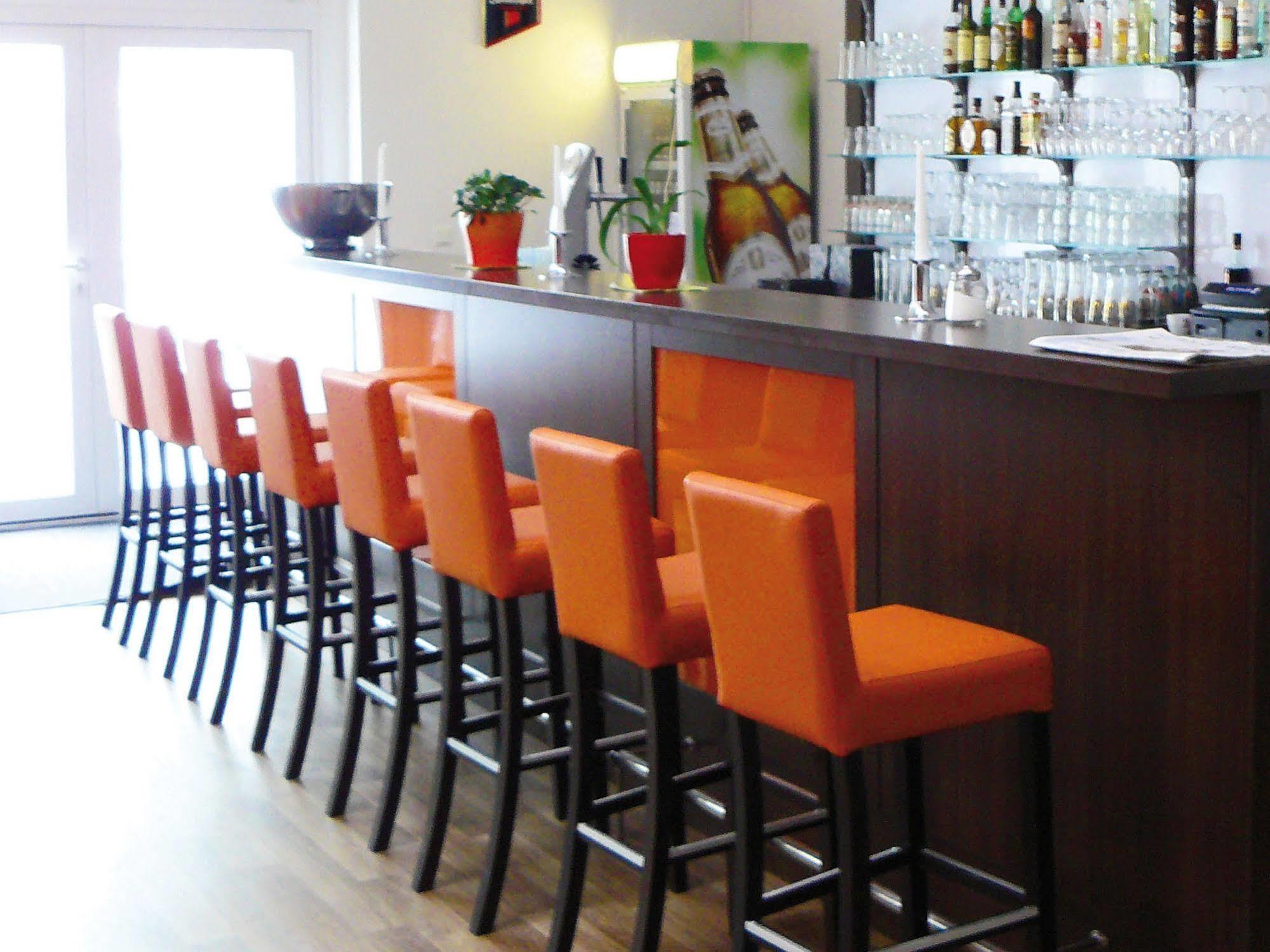 Orange Hotel Und Apartments Neu-Ulm Εξωτερικό φωτογραφία