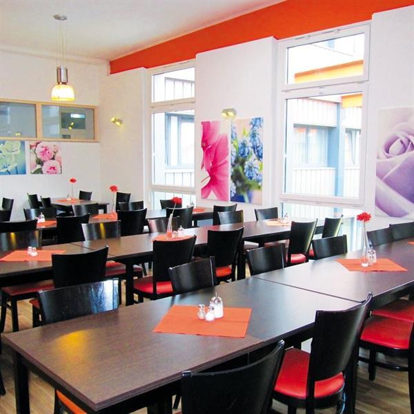 Orange Hotel Und Apartments Neu-Ulm Εξωτερικό φωτογραφία